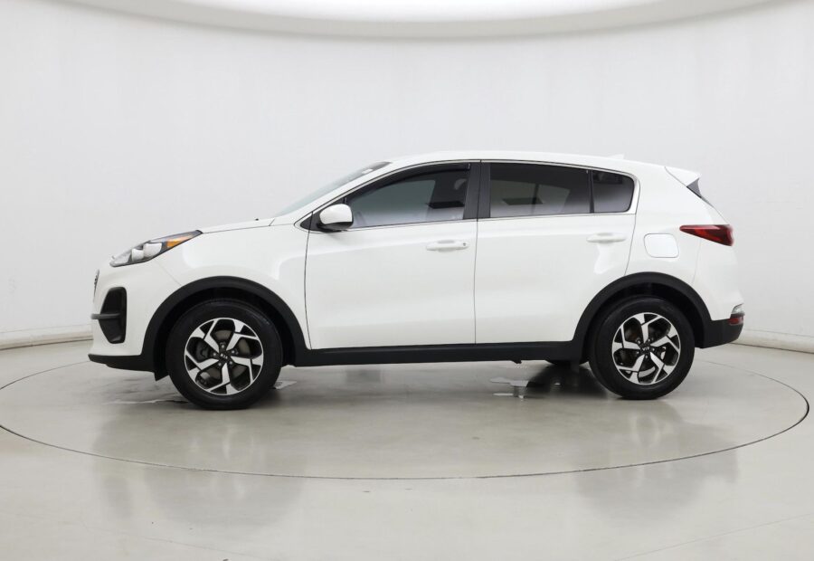 3 X Kia Sportage White (White) — car rental Curaçao