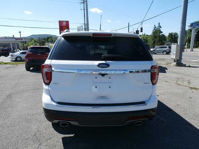 Ford Explorer 7 Seater 2019 — aluguer de carros Curaçao